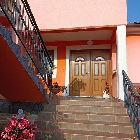 Apartman Biba Лабин Екстер'єр фото