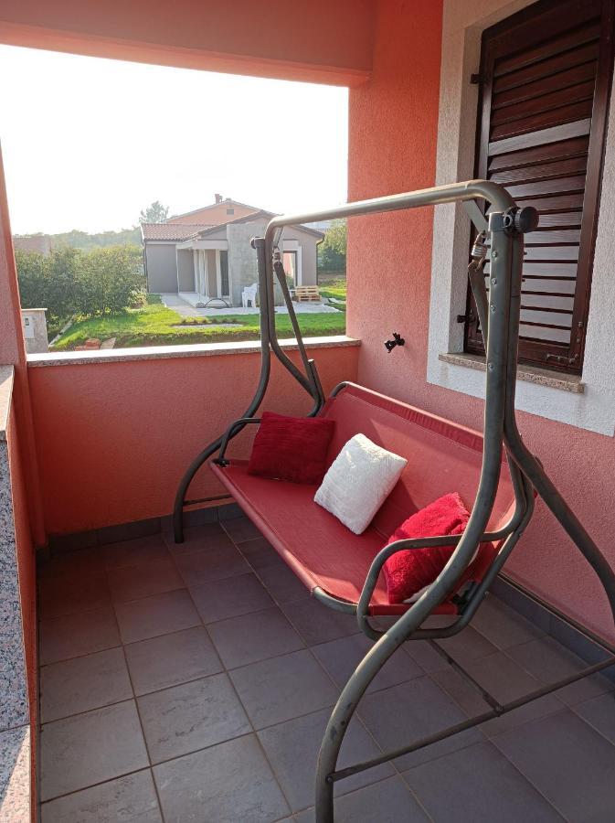 Apartman Biba Лабин Екстер'єр фото