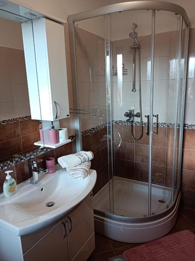 Apartman Biba Лабин Екстер'єр фото