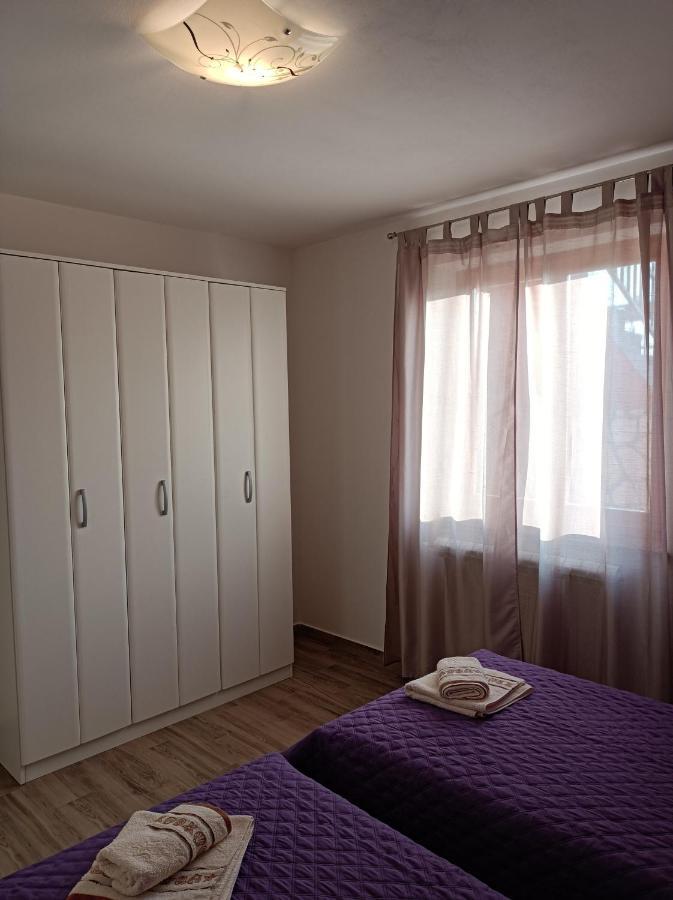 Apartman Biba Лабин Екстер'єр фото
