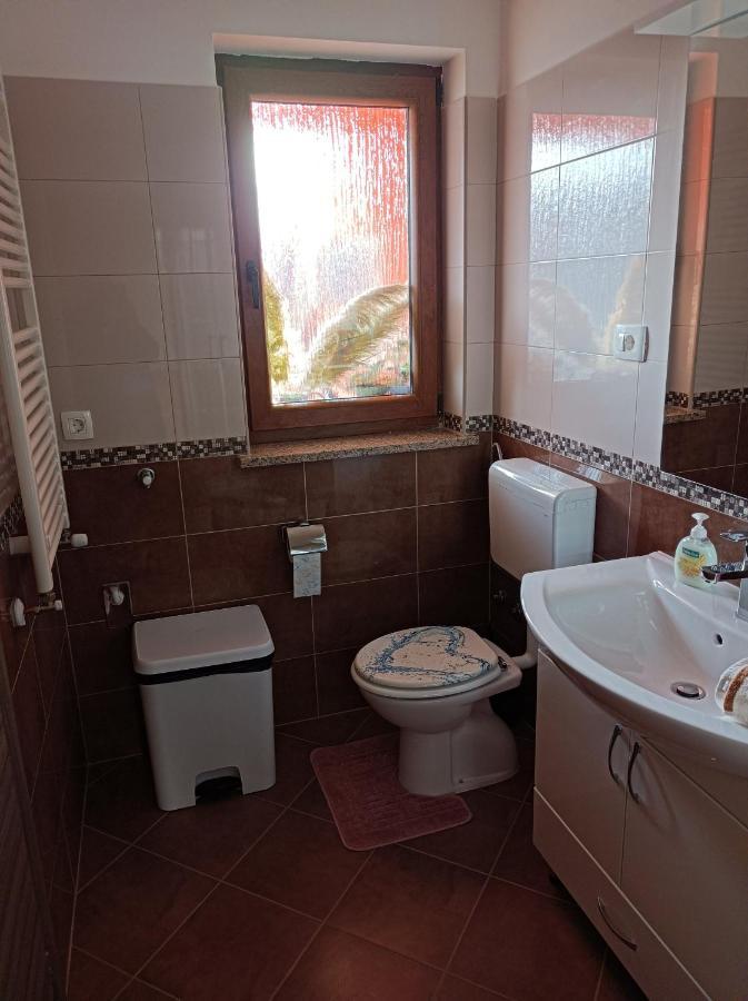 Apartman Biba Лабин Екстер'єр фото
